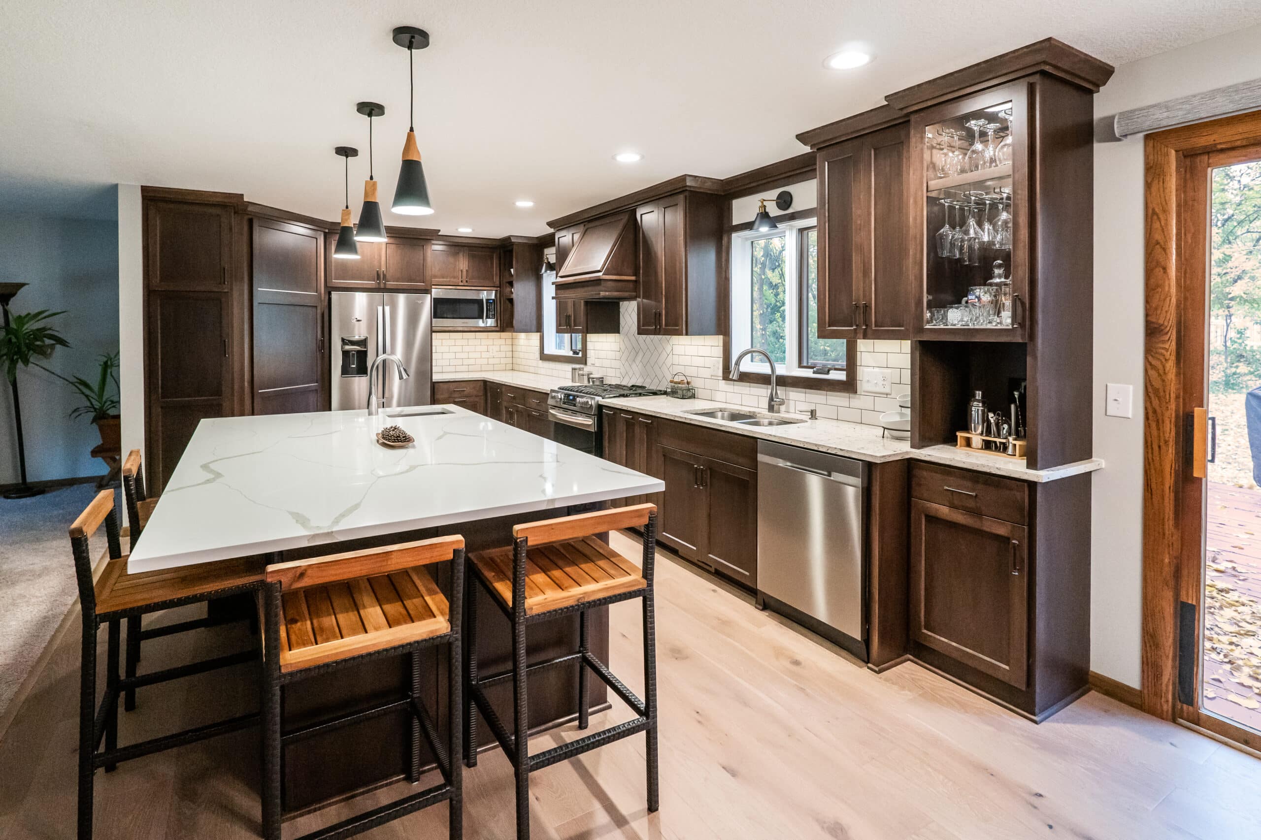 Finding the Best Contractors for Your Ottawa Kitchen Remodel OFF Walk