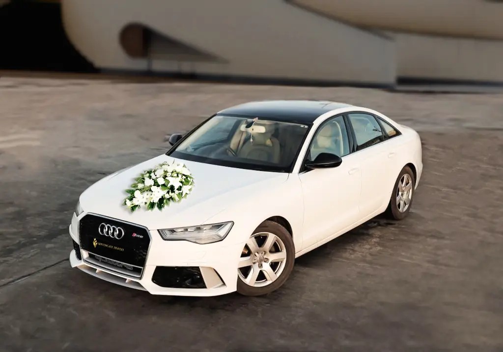 Simple Luxury Options for Wedding Car Rentals